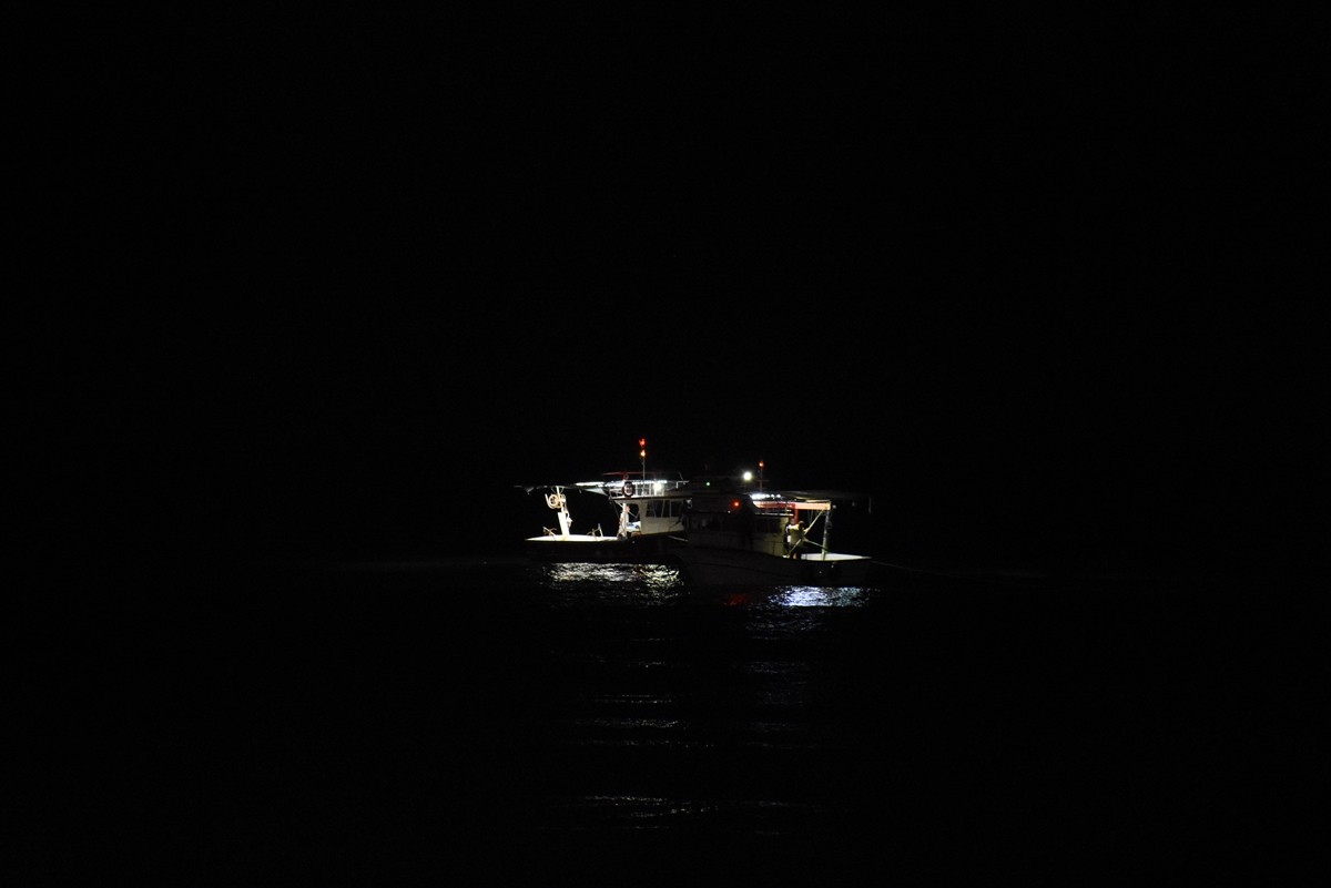 Ordu'nun Gülyalı ilçesinde denizde boğulma tehlikesi geçiren 2 mevsimlik tarım işçisinden biri...