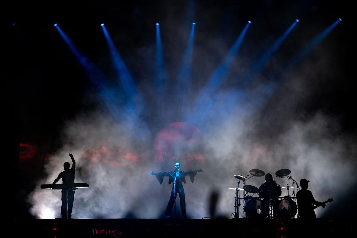 "Sepultura" ve "Epica" müzik grupları "Dark Sun Metal Festival" kapsamında KüçükÇiftlik Park'ta...