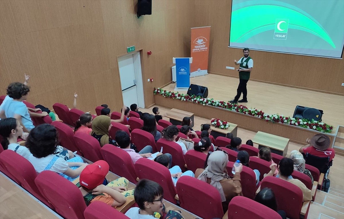 Samsun Yeşilay Şubesi ile Samsun Gençlik ve Spor Müdürlüğü işbirliğinde yürütülen yaz eğitimleri...