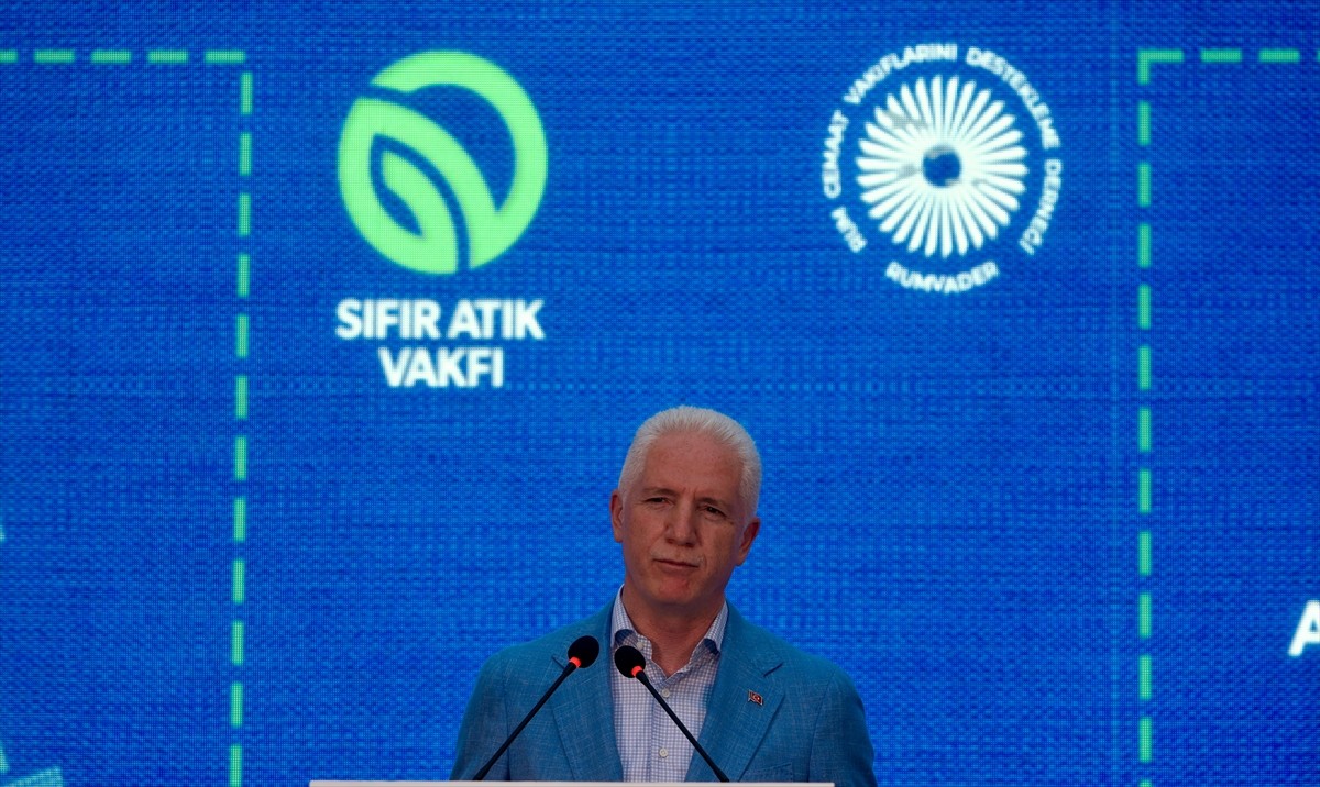 Sıfır Atık Vakfı ve Rum Vakıfları Derneği işbirliğinde düzenlenen "Sıfır Artı" sergisinin kapanış...