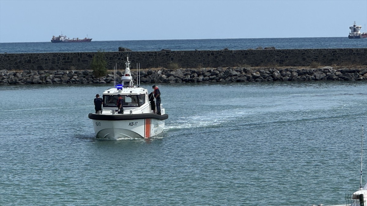 Tekirdağ'ın Süleymanpaşa ilçesinde denizde kaybolan kişinin cansız bedenine ulaşıldı. Süleymanpaşa...