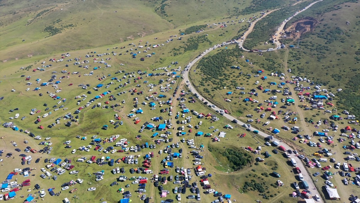 Trabzon’un Düzköy ilçesindeki Haçka Yaylası, doğal güzellikleriyle yerli ve yabancı turistlerin...