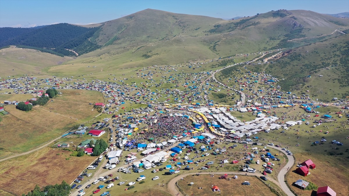 Trabzon’un Düzköy ilçesindeki Haçka Yaylası, doğal güzellikleriyle yerli ve yabancı turistlerin...