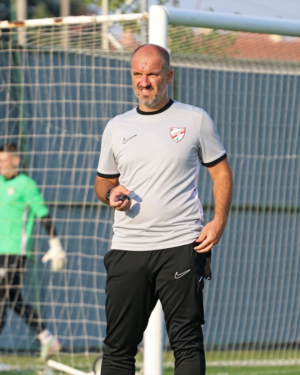 Trendyol 1.Lig ekiplerinden Boluspor, sezonun ilk haftasında oynayacağı Vanspor FK maçı...