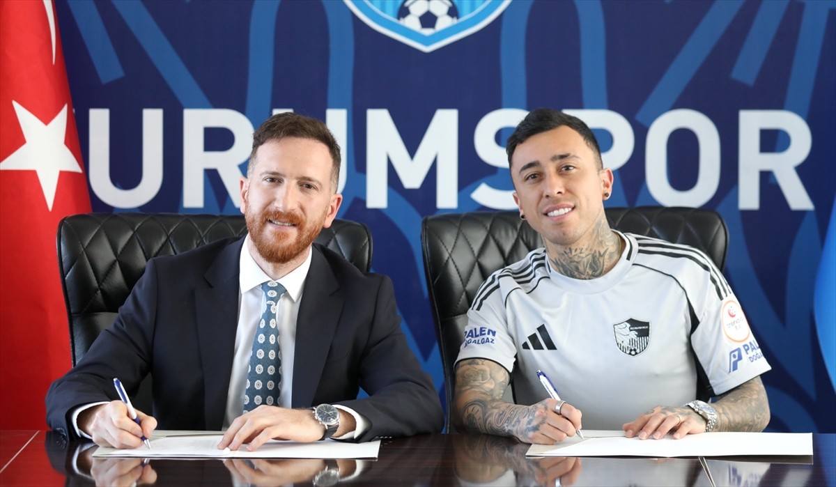 Trendyol 1. Lig takımlarından Erzurumspor FK, Martin Rodriguez'i transfer etti. Kanat oyuncusu...