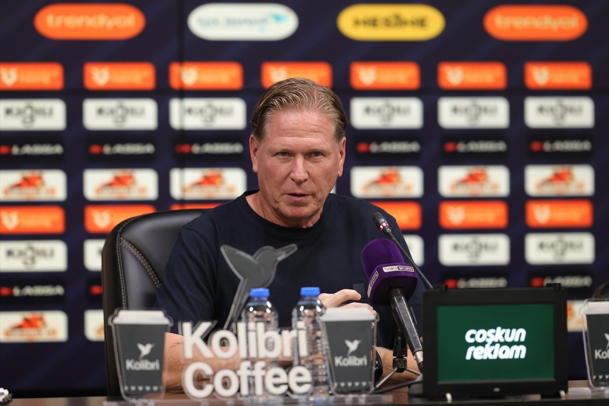 Trendyol Süper Lig'in 4. haftasında deplasmanda Kocaelispor'la 1-1 berabere kalan Zecorner...