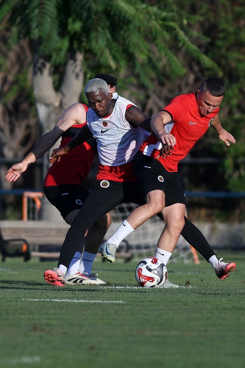 Trendyol Süper Lig'in ikinci haftasında 17 Ağustos Pazar günü Hesap.com Antalyaspor'u konuk edecek...