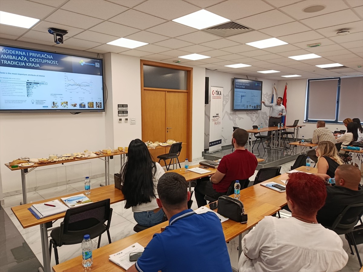 Türk İşbirliği ve Koordinasyon Ajansı Başkanlığı (TİKA), Bosna Hersek'teki kırsal bölgelerde...