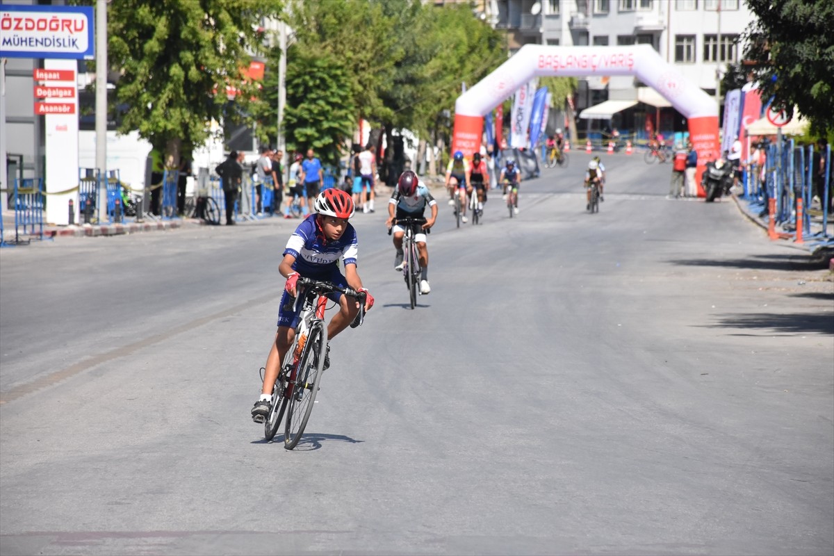 Türkiye Bisiklet Federasyonunca düzenlenen Türkiye Kupası 6. Etap Puanlı Yol Yarışları, 435...