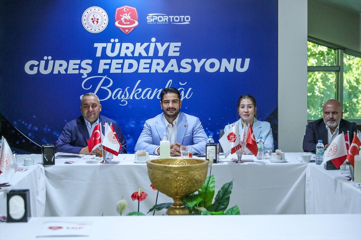 Türkiye Güreş Federasyonunda yönetim kurulu istişare toplantısı, Ankara'da gerçekleştirildi....