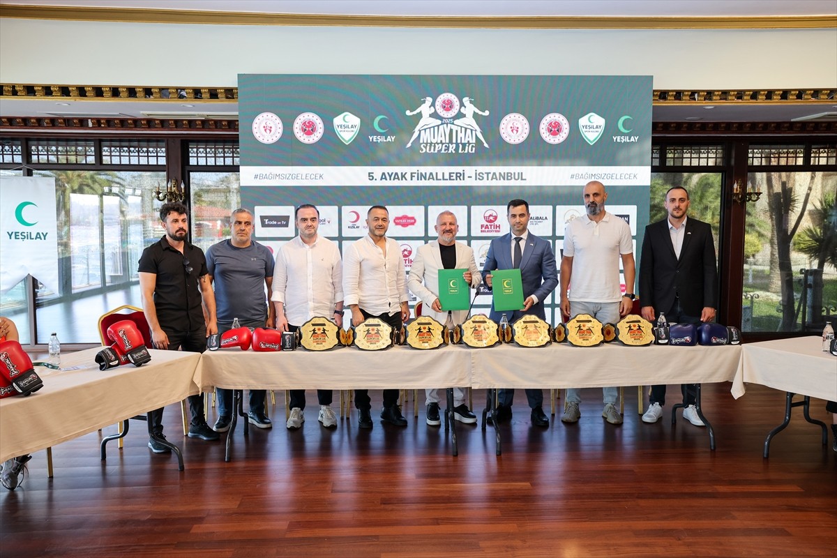 Yeşilay ile Türkiye Muaythai Federasyonu arasında imzalanan iş birliği protokolü kapsamında...
