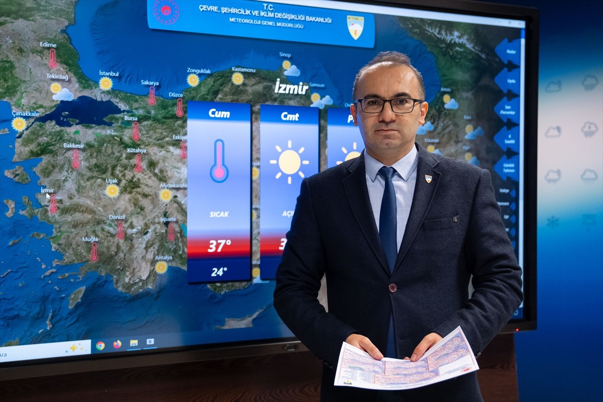 Yurt genelinde sıcaklıklar hafta sonu da mevsim normallerinin üzerinde seyredecek. Çevre...