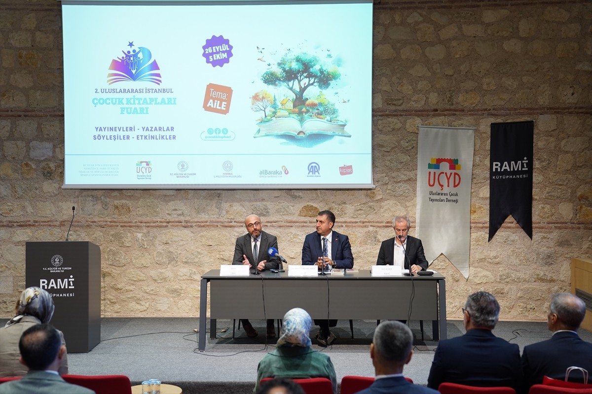 2. Uluslararası İstanbul Çocuk Kitapları Fuarı bu yıl "Okuyan Çocuk, Değişen Dünya!" temasıyla...