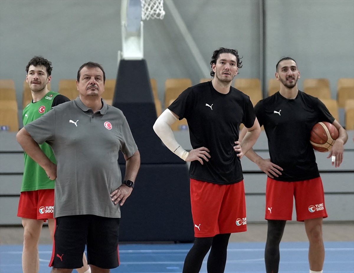 2025 Avrupa Basketbol Şampiyonası (EuroBasket 2025) son 16 turu maçında yarın İsveç ile...