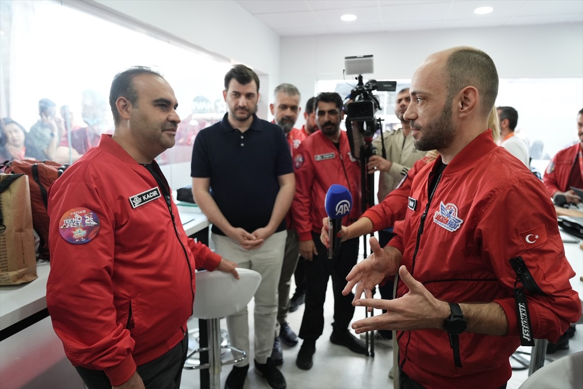 AA'nın Global İletişim Ortağı olduğu, Sanayi ve Teknoloji Bakanlığı ile T3 Vakfı öncülüğünde...