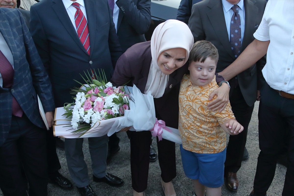 Aile ve Sosyal Hizmetler Bakanı Mahinur Özdemir Göktaş, Osmancık Huzurevi Yaşlı Bakım ve...