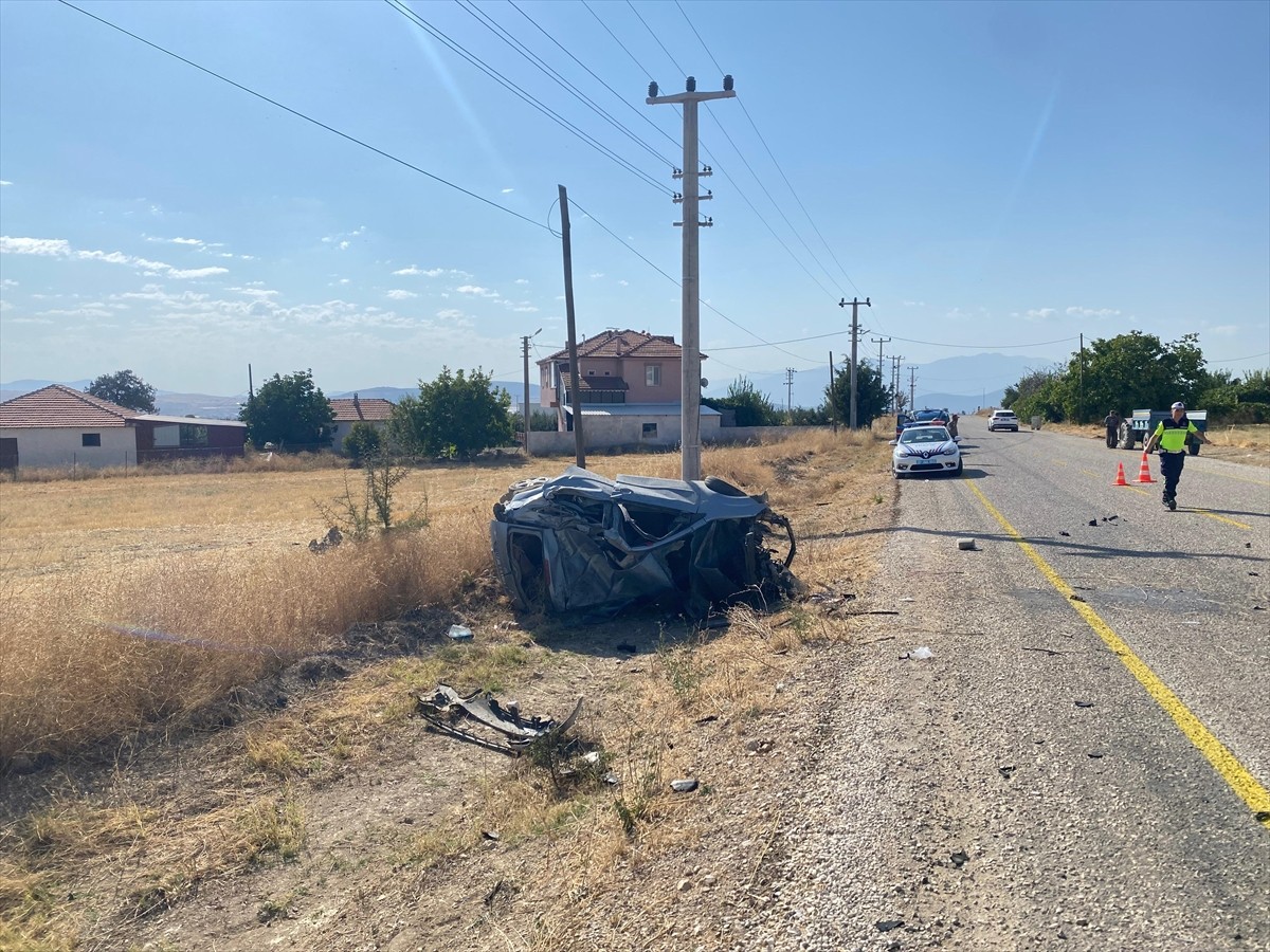 Antalya'nın Korkuteli ilçesinde takla atan otomobilin sürücüsü hayatını kaybetti. İhbar üzerine...