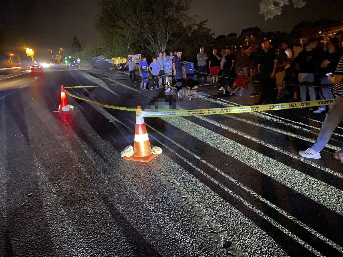 Aydın'ın Sultanhisar ilçesinde motosikletin devrilmesi sonucu sürücü hayatını kaybetti.