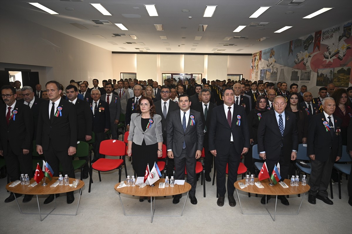 Azerbaycan'ın Ankara Büyükelçiliği ve TADİV işbirliğiyle, 2. Karabağ Savaşı'nın başlangıç günü 27...