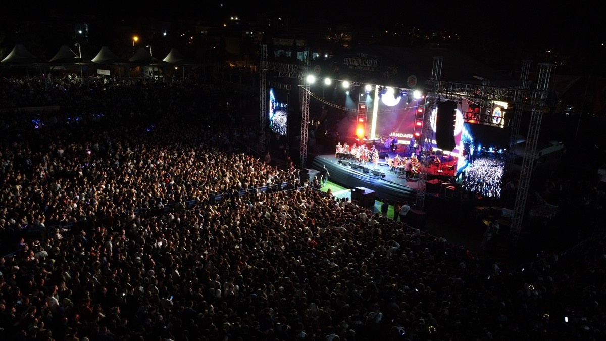 Bilecik'in Söğüt ilçesinde bu yıl 744'üncüsü düzenlenen Söğüt Ertuğrul Gazi'yi Anma ve Yörük...