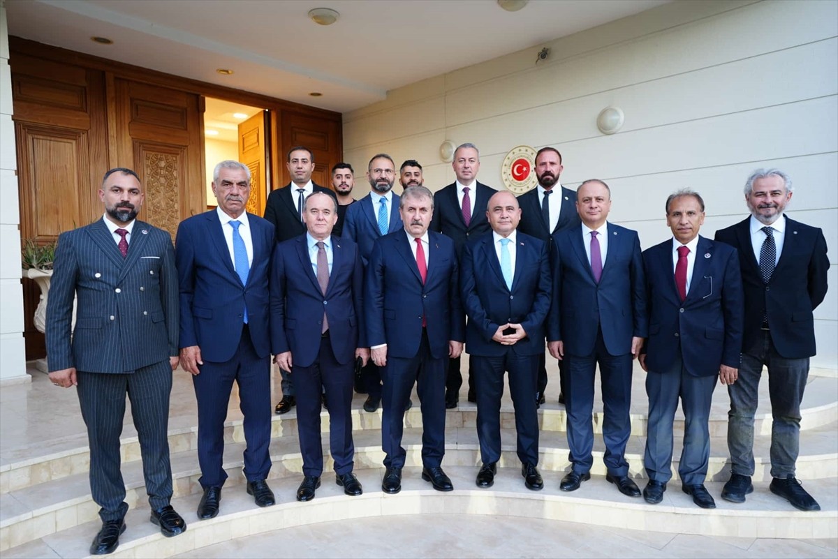 Büyük Birlik Partisi (BBP) Genel Başkanı Mustafa Destici, Kuzey Kıbrıs Türk Cumhuriyeti'nde...