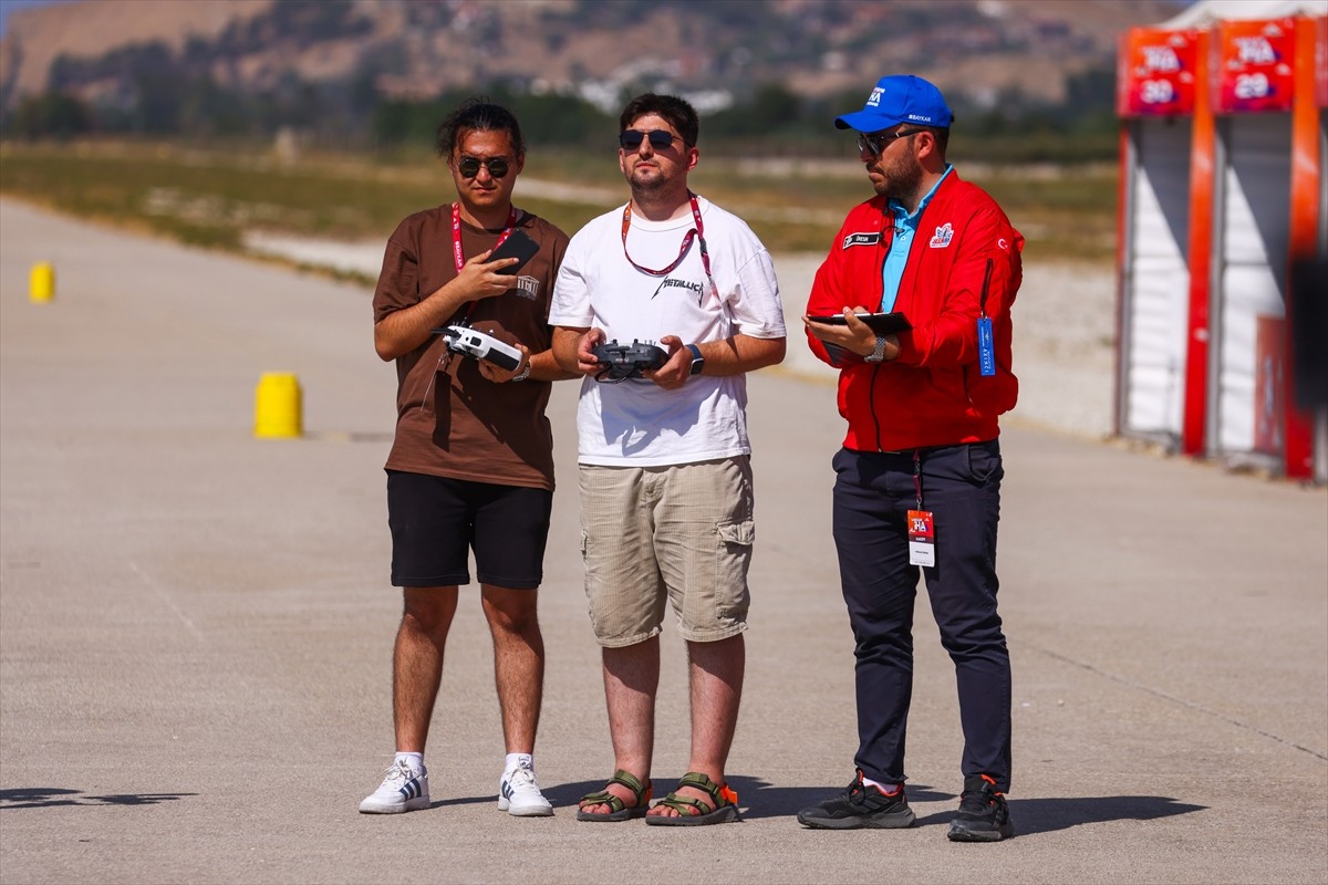 Çanakkale'de 7 Eylül'e kadar sürecek TEKNOFEST Savaşan İnsansız Hava Araçları (İHA) Yarışması...