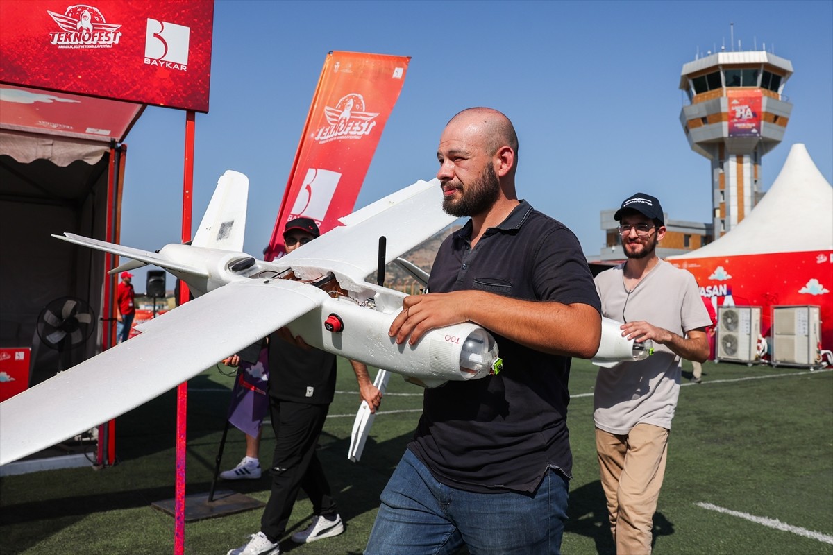Çanakkale'de 7 Eylül'e kadar sürecek TEKNOFEST Savaşan İnsansız Hava Araçları (İHA) Yarışması...