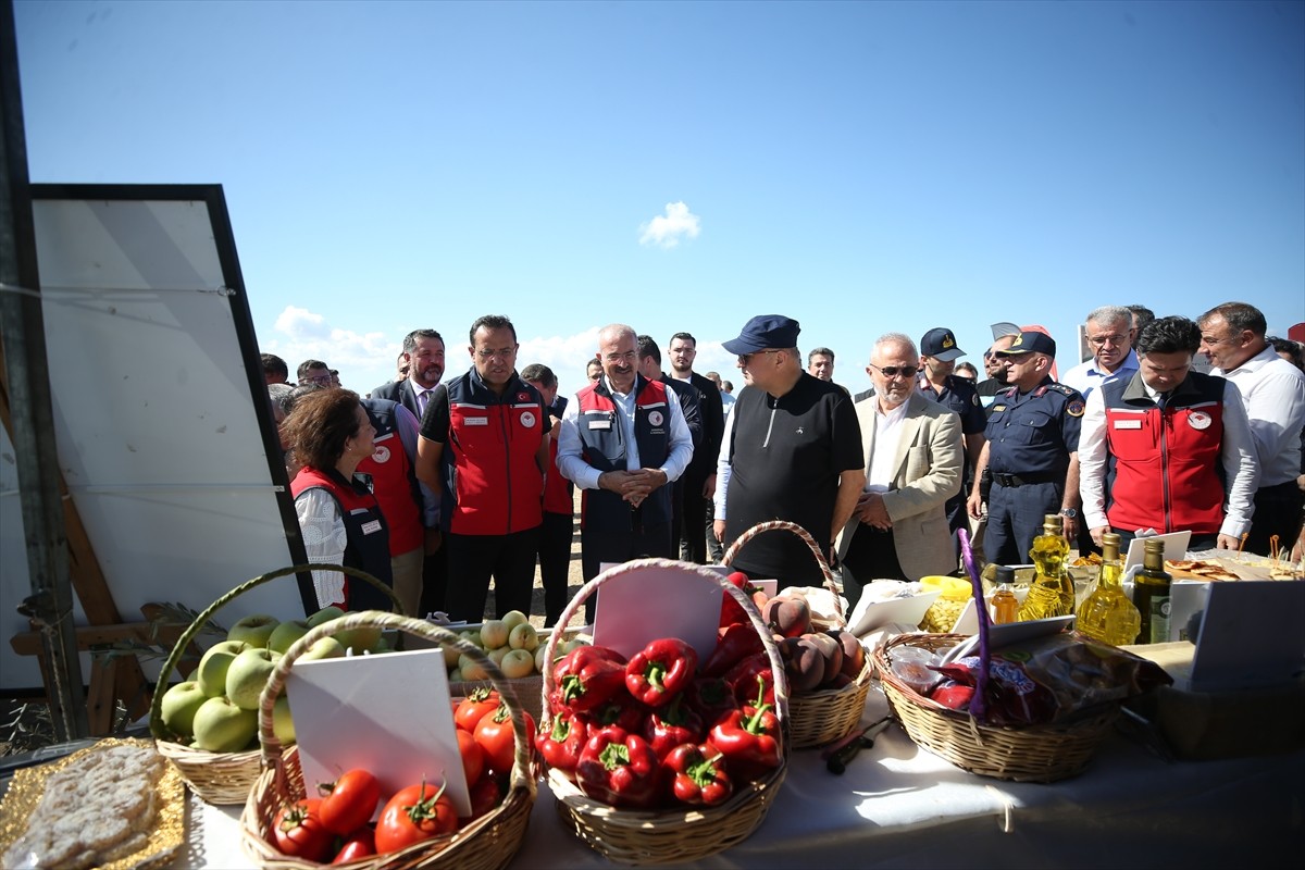 Çanakkale'nin Biga ilçesinde Gümüşçay beldesine bağlı Eğridere köyünde İl Tarım ve Orman...