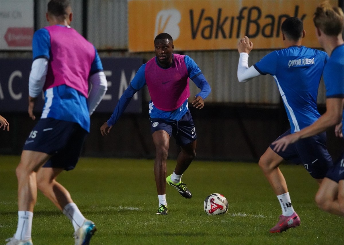 Çaykur Rizespor, Trendyol Süper Lig'in 5. haftasında sahasında Gençlerbirliği ile oynayacağı...