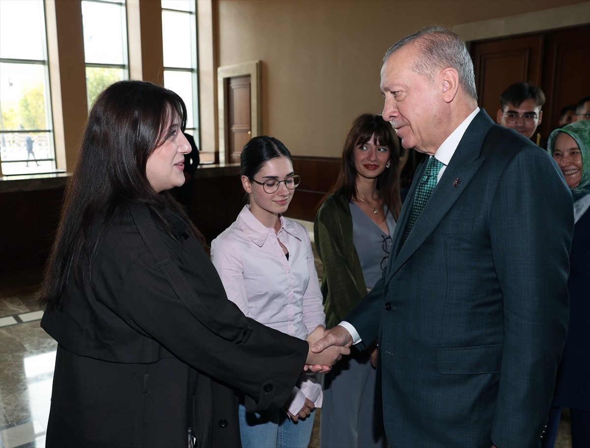 Cumhurbaşkanı Recep Tayyip Erdoğan, Beştepe Millet Kongre ve Kültür Merkezi'nde Şehit Yakınları...