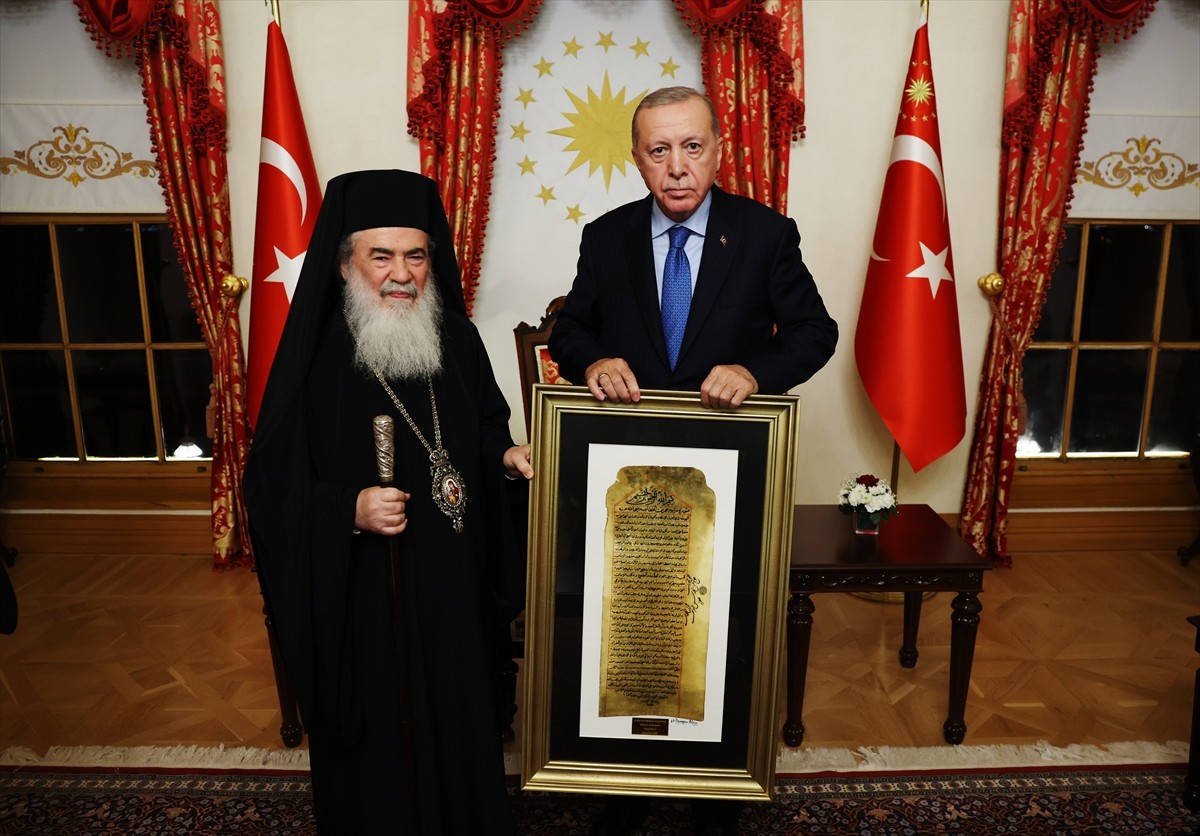 Cumhurbaşkanı Recep Tayyip Erdoğan, Kudüs Rum Ortadoks Patriği Theofilos Giannopoulos ve...