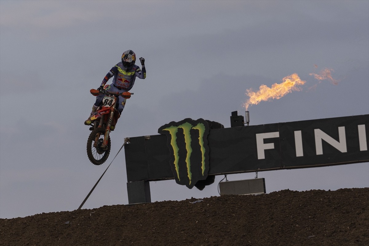 Dünya Motokros Şampiyonasının (MXGP Of Türkiye) 18. ayak yarışı Afyonkarahisar'da düzenlendi....