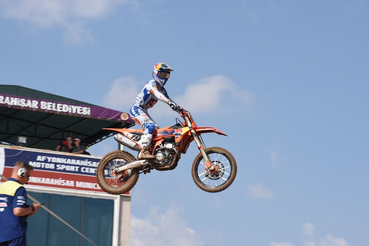 Dünya Motokros Şampiyonasının (MXGP Of Türkiye) 18. ayak yarışı Afyonkarahisar'da düzenleniyor....
