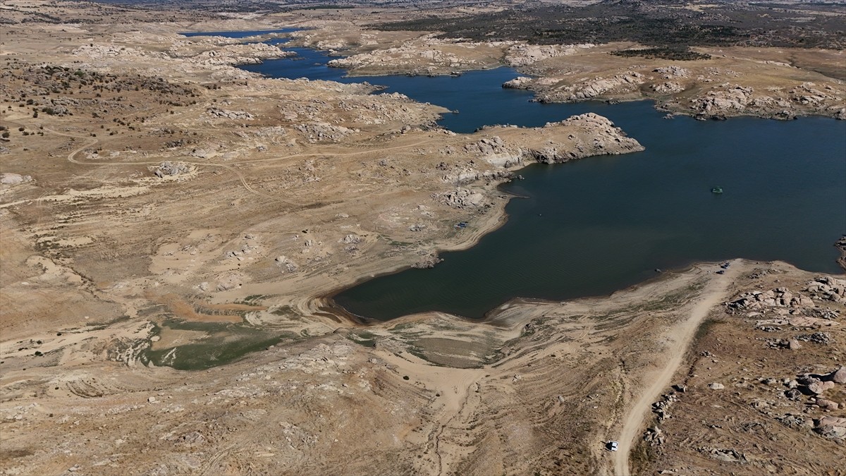 Edirne'ye içme suyu sağlayan Kırklareli'ndeki Kayalıköy Barajı'nın doluluk oranı, kuraklık...