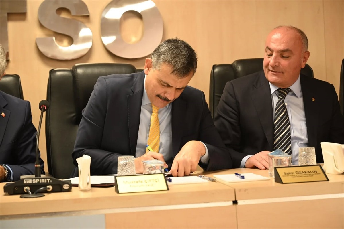 Erzurum'da 30 firmayla kadın istihdamına pozitif ayrımcılık sunacak projenin protokolü imzalandı....