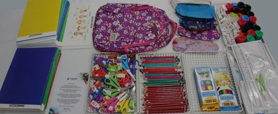 Esenyurt'tan 'Eskart' Müjdesi: Binlerce Öğrenciye Ücretsiz Kırtasiye