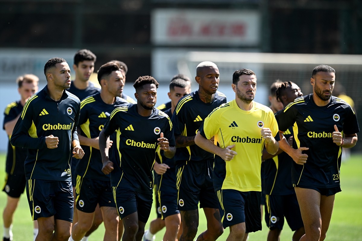 Fenerbahçe, UEFA Avrupa Ligi'nin ilk haftasında yarın Hırvatistan ekibi Dinamo Zagreb'e konuk...