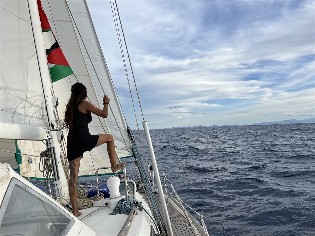 Filistin ile dayanışma ve İsrail'in Gazze'ye yönelik ablukasını kırmak için 44'ten fazla ülkenin...