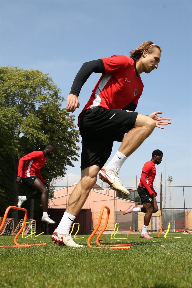 Gençlerbirliği, Trendyol Süper Lig'in 7. haftasında deplasmanda Zecorner Kayserispor ile...