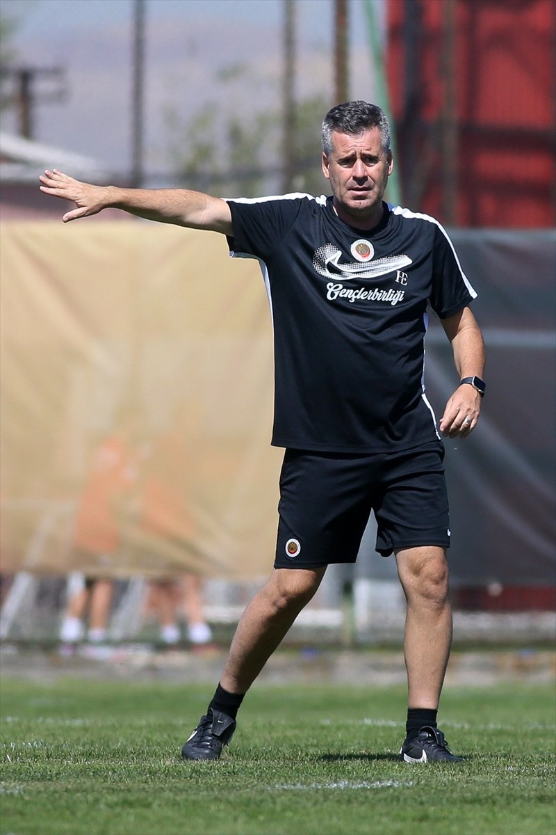 Gençlerbirliği, Trendyol Süper Lig’in 5. haftasında Çaykur Rizespor ile deplasmanda oynayacağı...