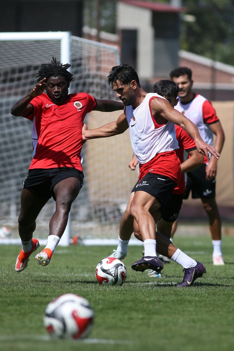 Gençlerbirliği, Trendyol Süper Lig’in 5. haftasında Çaykur Rizespor ile deplasmanda oynayacağı...