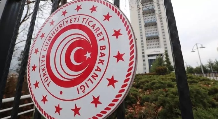 İzmir'de Simit Zammı Krizi: Bakanlık 'Onaylamadı', Valilik İtiraz Etti
