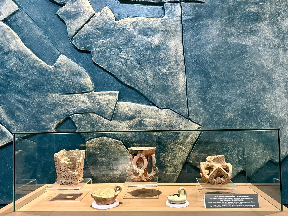  Kazakistan'ın başkenti Astana'da, ülkedeki Seyhun Irmağı civarında yapılan arkeolojik kazı...