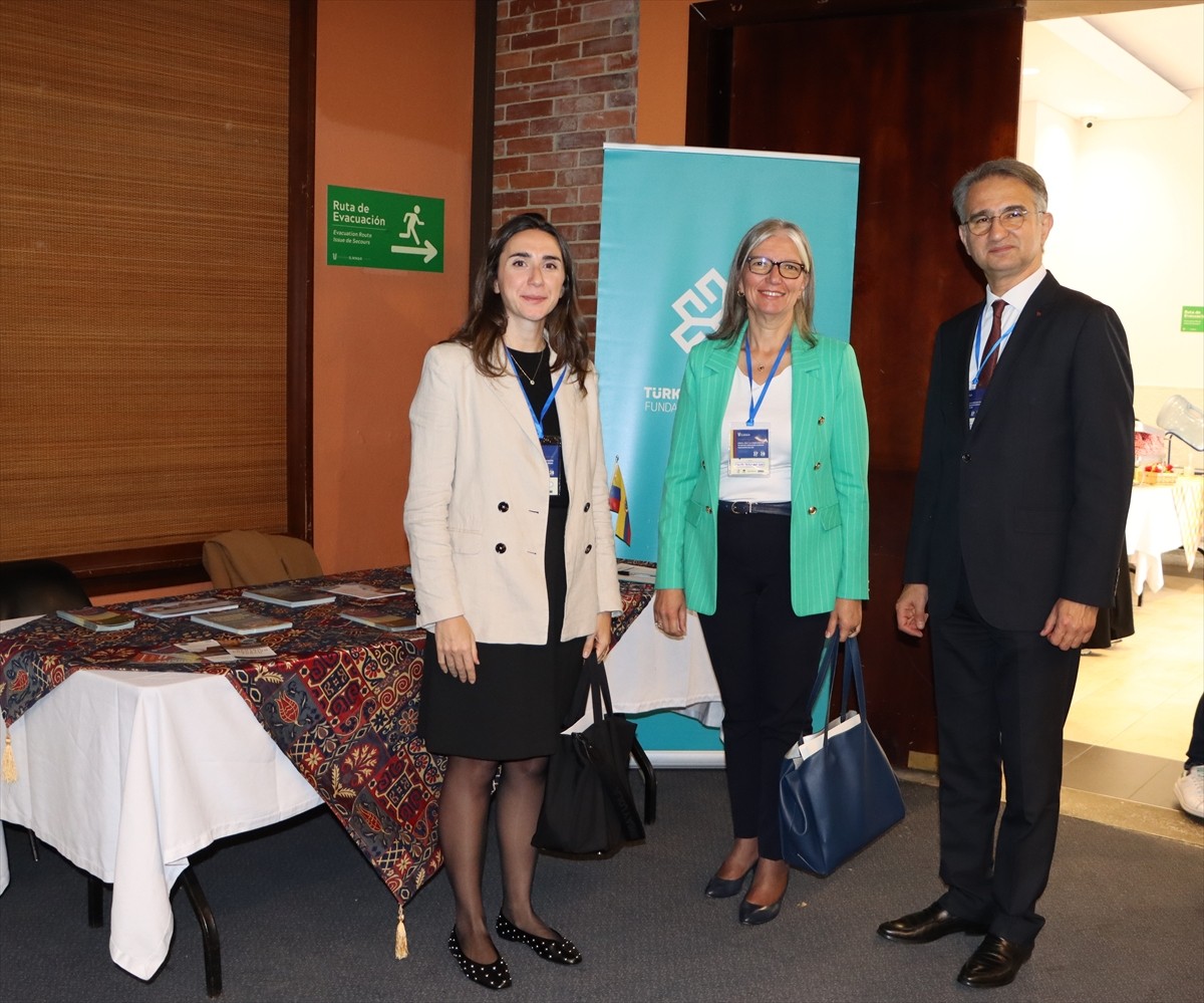 Kolombiya'nın başkenti Bogota'da düzenlenen Latin Amerika, Asya ve Afrika Çalışmaları Derneğinin...