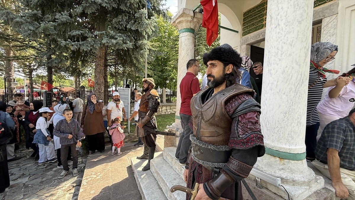 Kütahya’nın Domaniç ilçesine bağlı Çarşamba köyünde, Osmanlı Devleti’nin kurucusu Osman Gazi’nin...