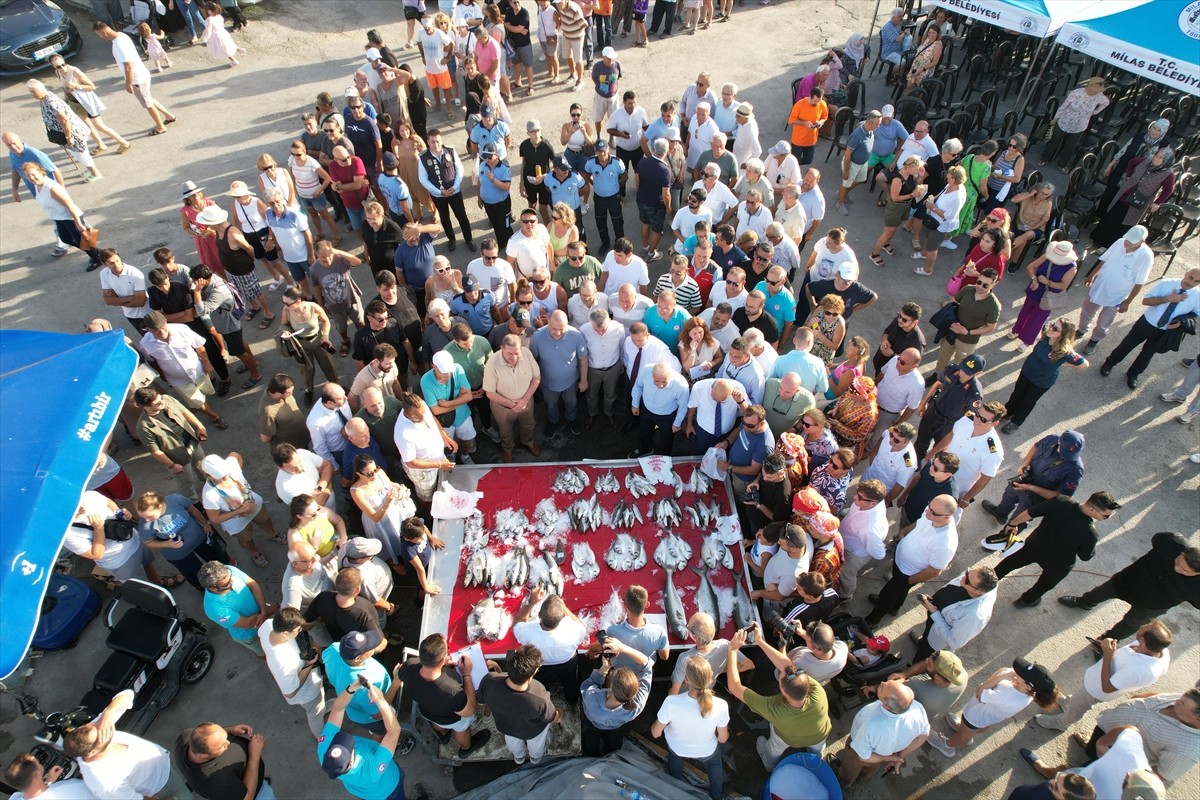Muğla'nın Milas ilçesinde, av yasağının sona ermesi dolayısıyla tören düzenlendi. İl Tarım ve...