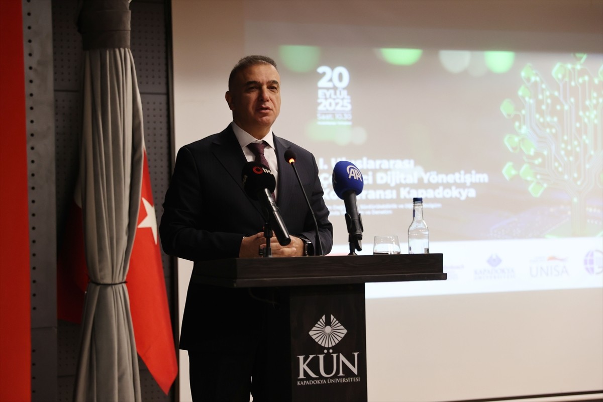 Nevşehir'de Kapadokya Üniversitesi tarafından "1. Uluslararası Çevreci Dijital Yönetişim...