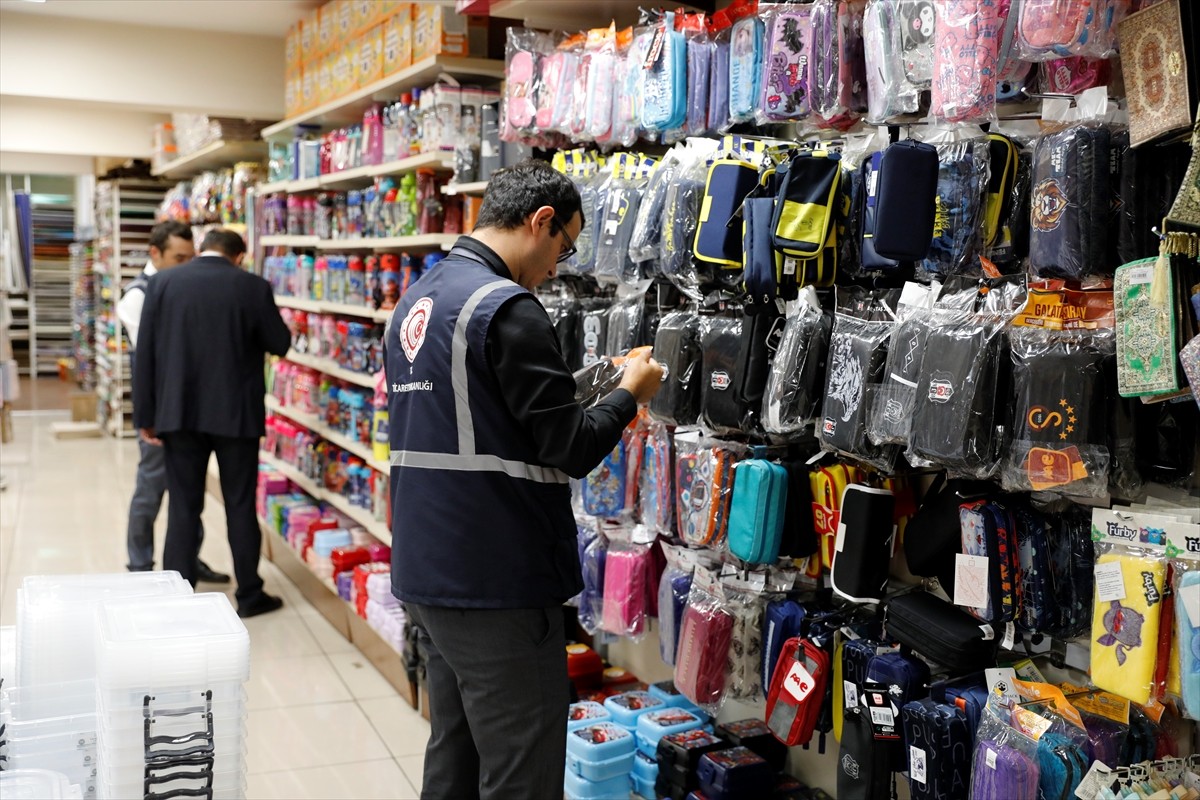 Samsun'da yeni eğitim-öğretim yılı öncesinde kırtasiye ve okul ürünlerine yönelik ürün güvenliği...