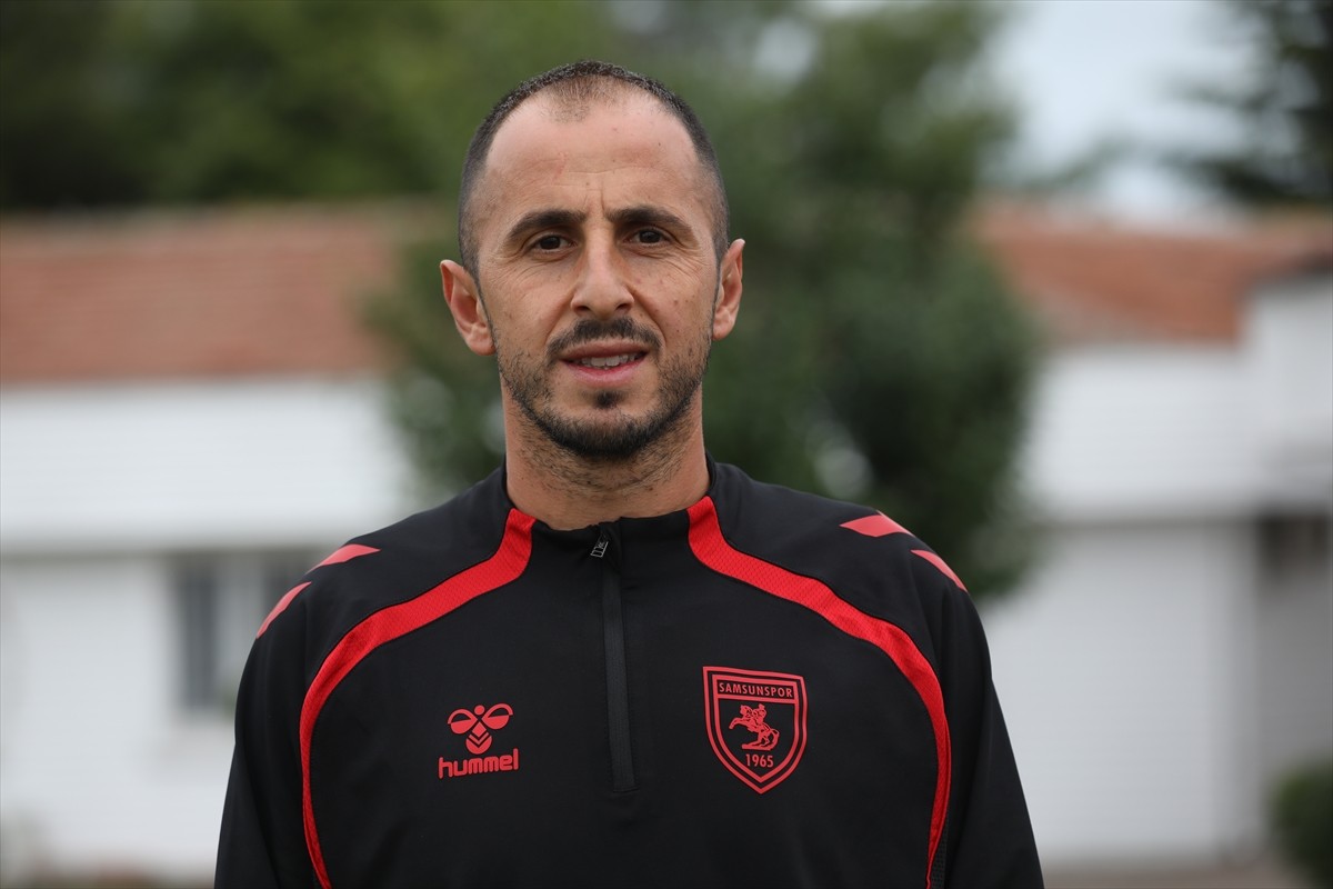 Samsunspor'un takım kaptanı Zeki Yavru, Nuri Asan Tesisleri'nde yaptığı açıklamada, 2 Ekim...