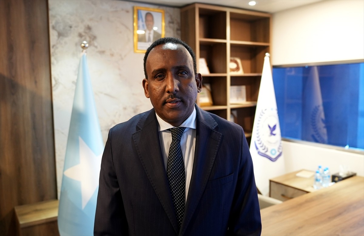 Somali Göç İdaresi Müdürü Mustafa Şeyh Ali Dhuhulow, ülkede aşırılık yanlılarıyla mücadele etmek...